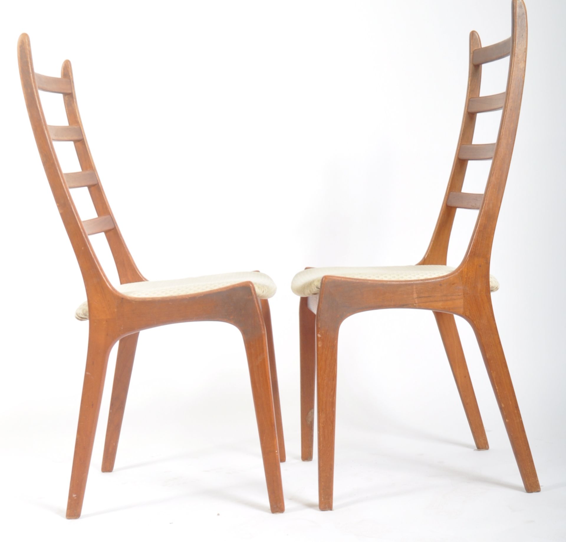 K.S. MOBLER - MATCHING SET OF FOUR DANISH TEAK CHAIRS - Image 3 of 6