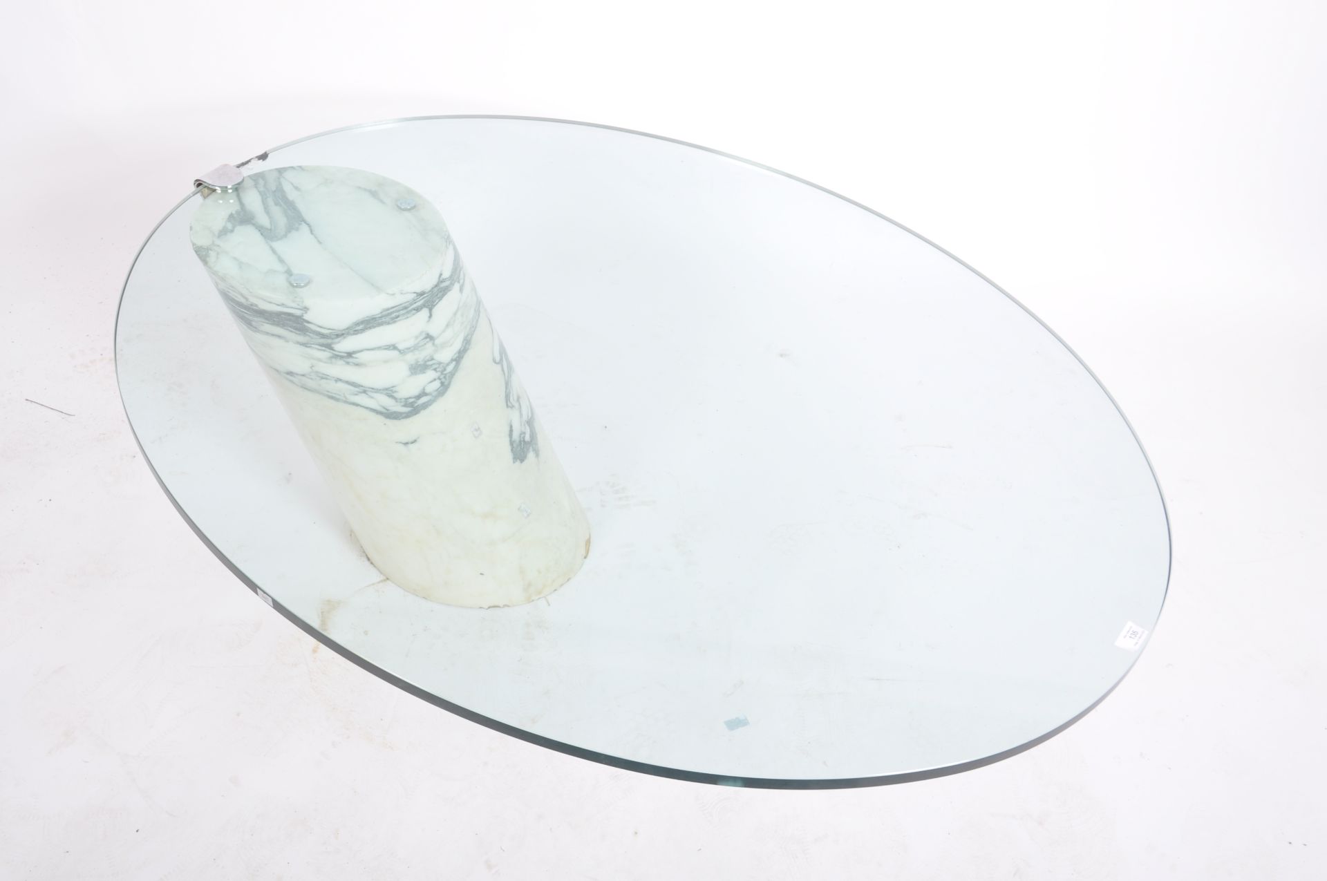 RONALD SCHMITT - K1000 - 1970s GLASS AND MARBLE COFFEE TABLE - Image 2 of 7