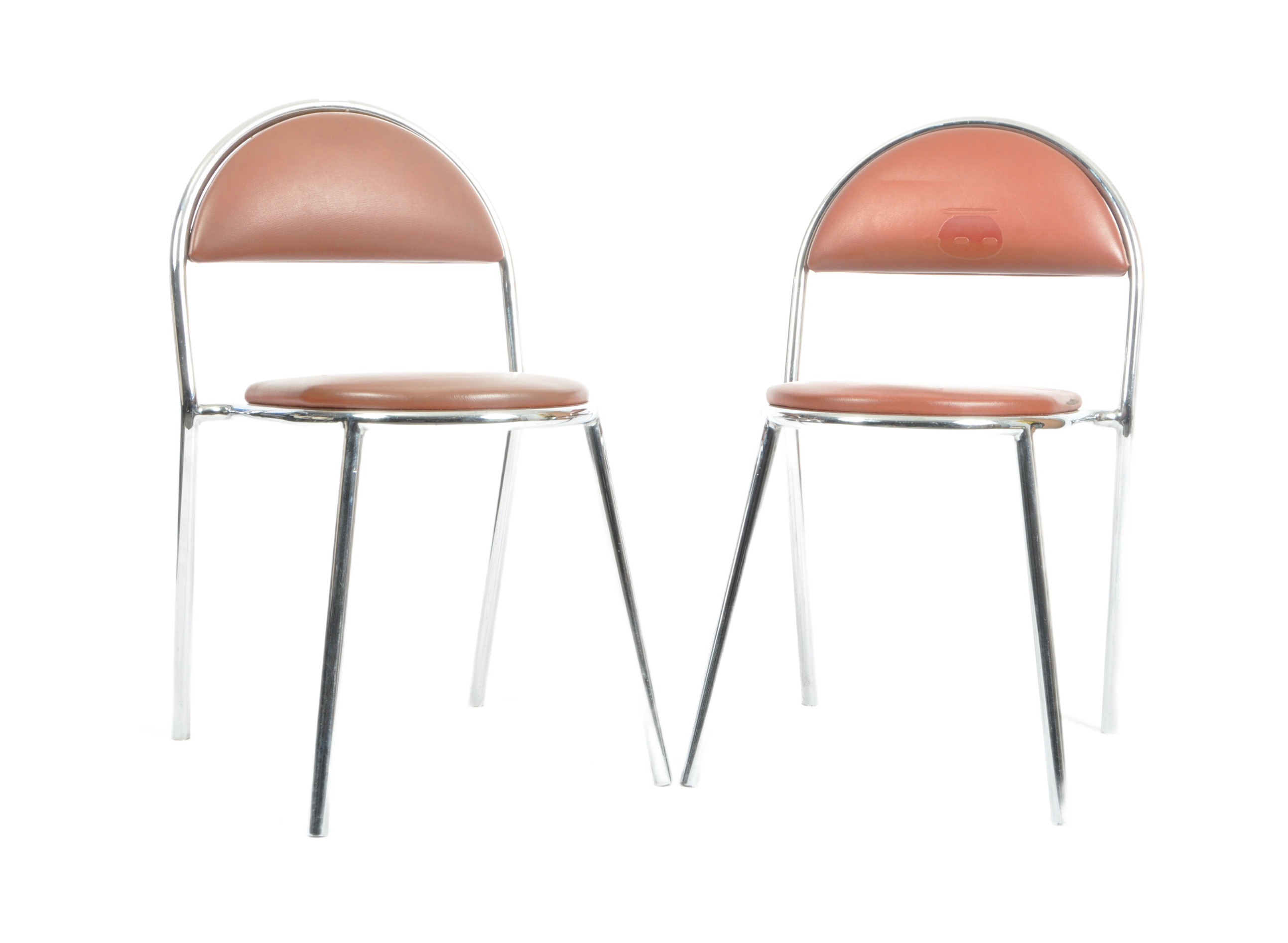 ZOEFTIG - MATCHING PAIR OF VINTAGE CHROME AIRPORT CHAIRS