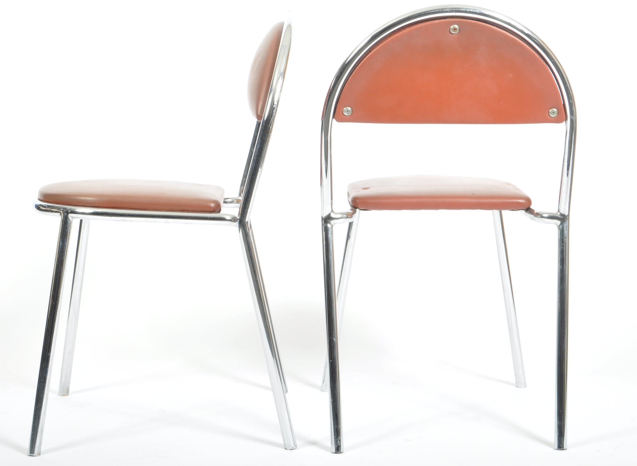 ZOEFTIG - MATCHING PAIR OF VINTAGE CHROME AIRPORT CHAIRS - Image 3 of 4