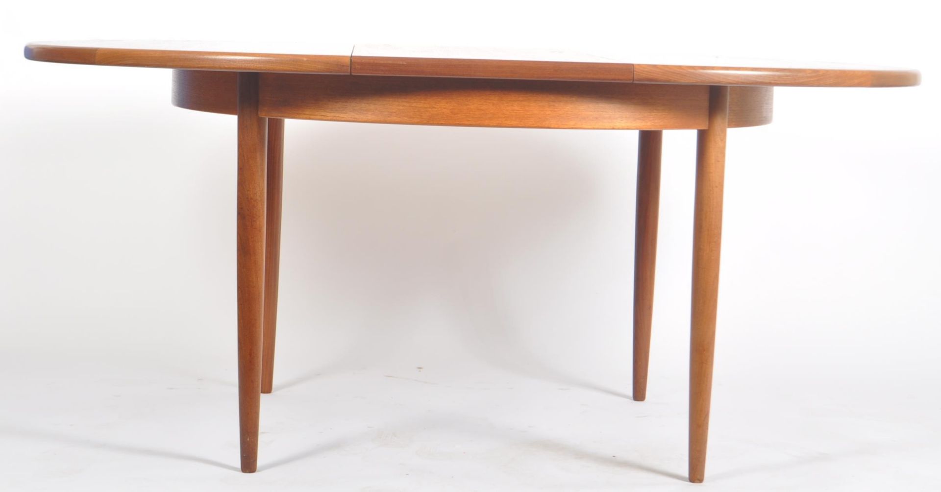 G-PLAN - BRITISH DESIGN - MID CENTURY DINING TABLE AND CHAIRS - Image 5 of 12