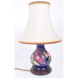 MOORCROFT POTTERY - VINTAGE HAND PAINTED TABLE LAMP