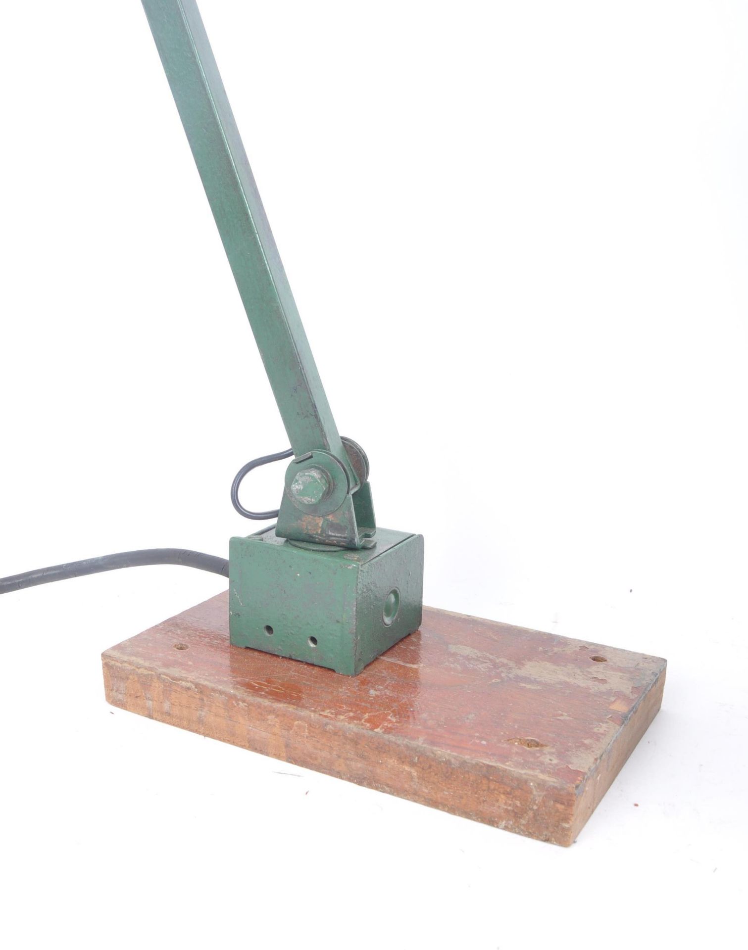 MEMLITE - MIDCENTURY RETRO GREEN INDUSTRIAL DESK LAMP - Image 5 of 7