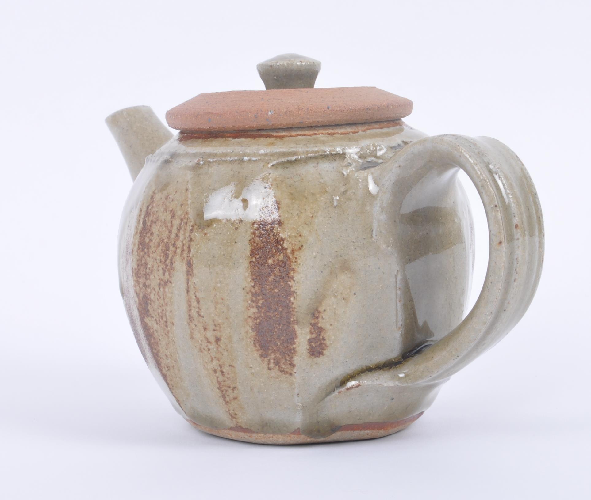 RICHARD BATTERHAM - MID CENTURY STUDIO ART POTTERY TEAPOT - Image 2 of 6