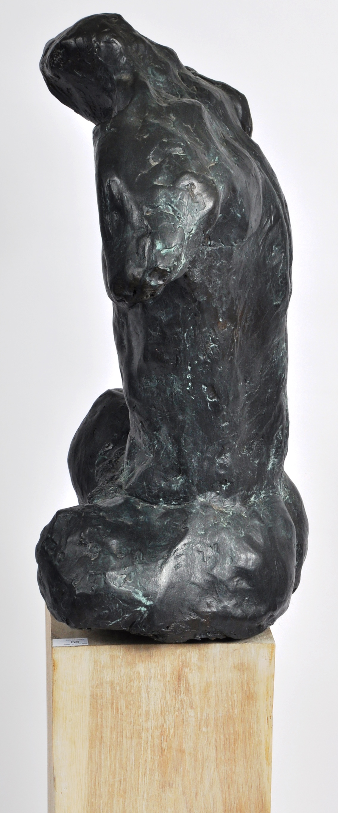 LARGE CONTEMPORARY PLASTER SCULPTURE OF A MALE TORSO - Image 8 of 8