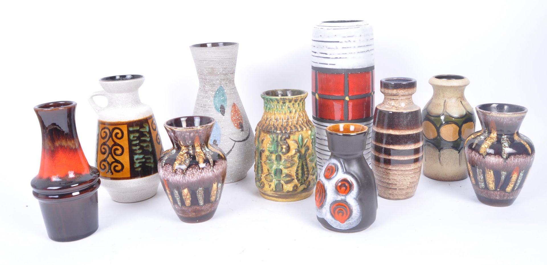 NINE RETRO VINTAGE WEST GERMAN POTTERY TABLE VASES - Image 2 of 8