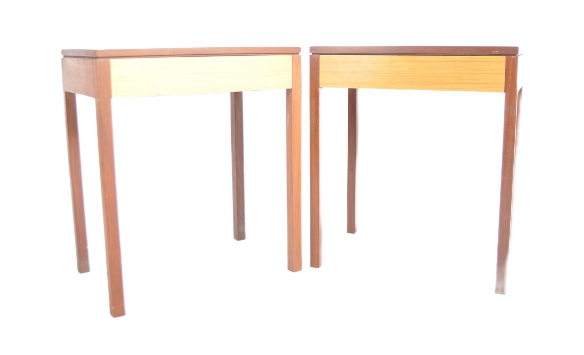 MATCHING PAIR OF TEAK SINGLE DRAWER SIDE TABLES