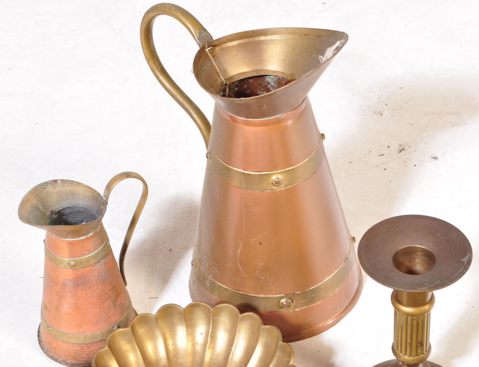 COLLECTION OF RETRO COPPER & BRASS ITEMS - Image 3 of 8