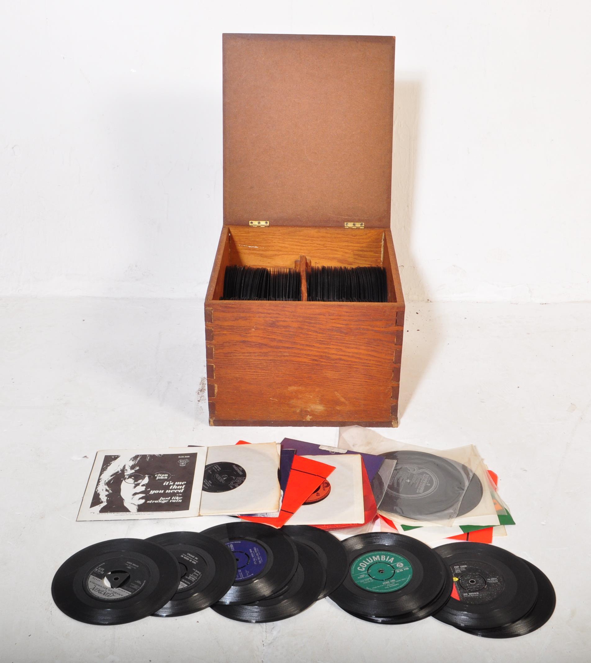 LARGE COLLECTION OF 45RPM SINGLES