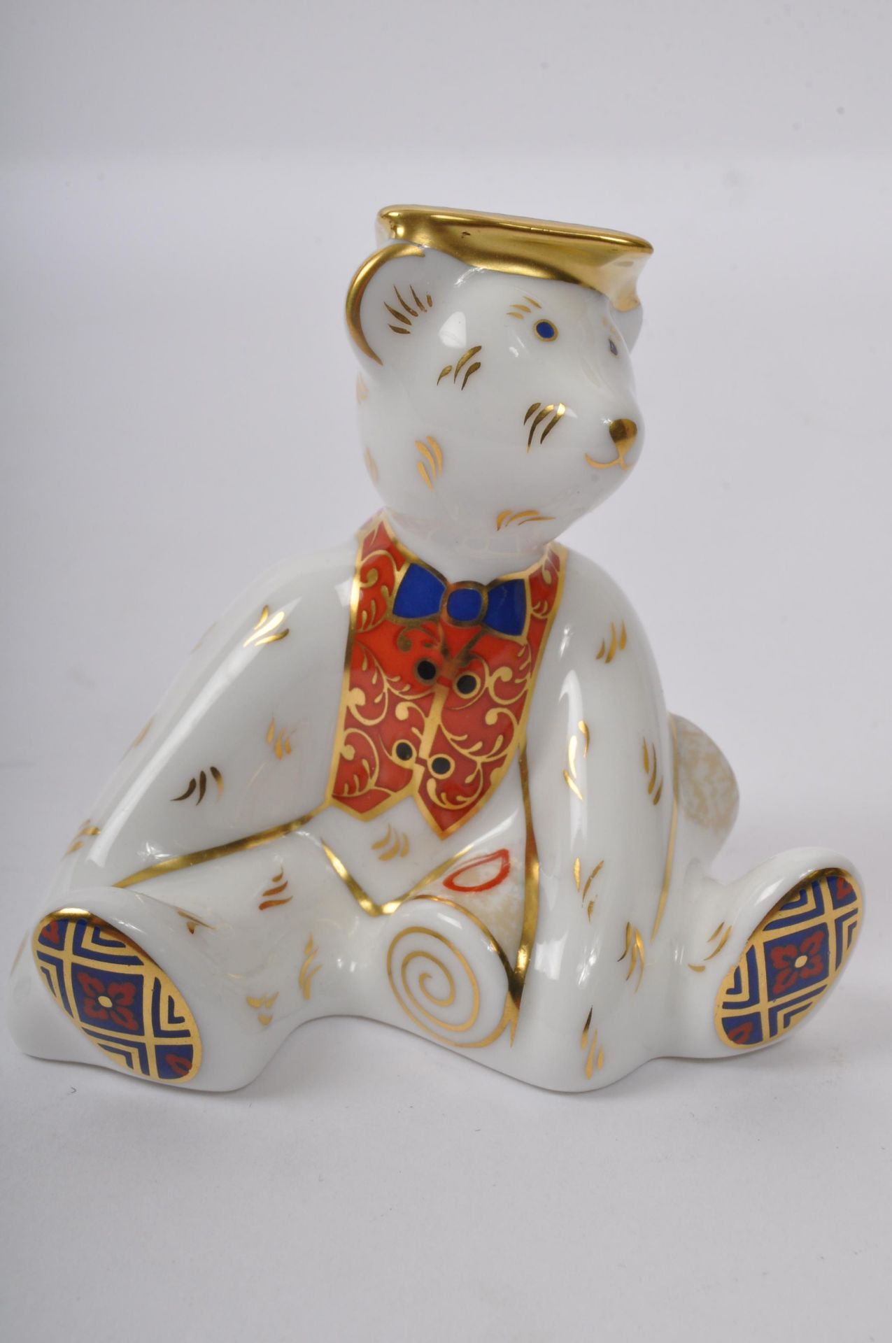 ROYAL CROWN DERBY - TWO VINTAGE MINI BEARS CHINA PAPERWEIGHTS - Image 8 of 9