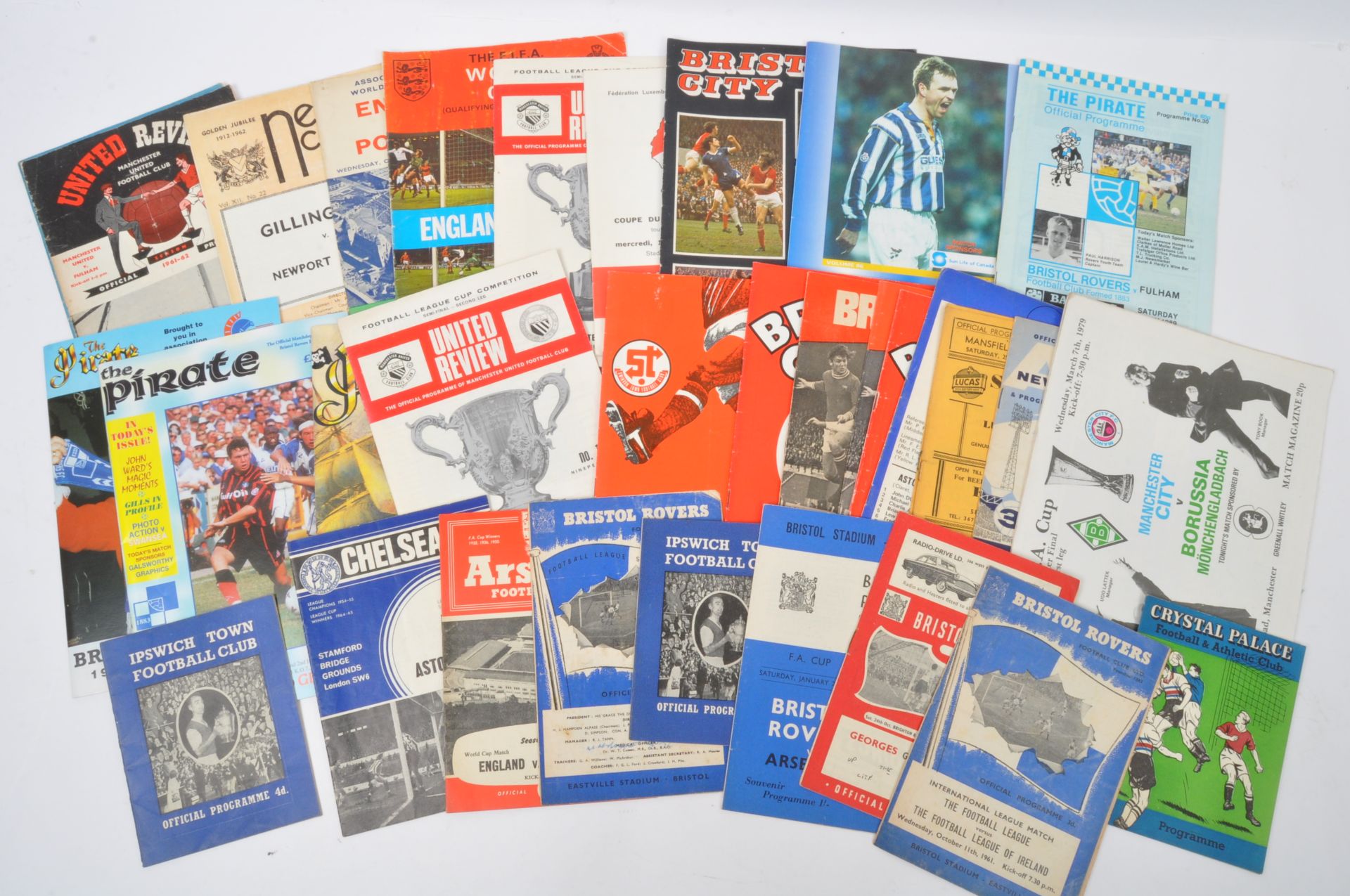 COLLECTION OF MAJORITY 1970S FOOTBALL PROGRAMMES