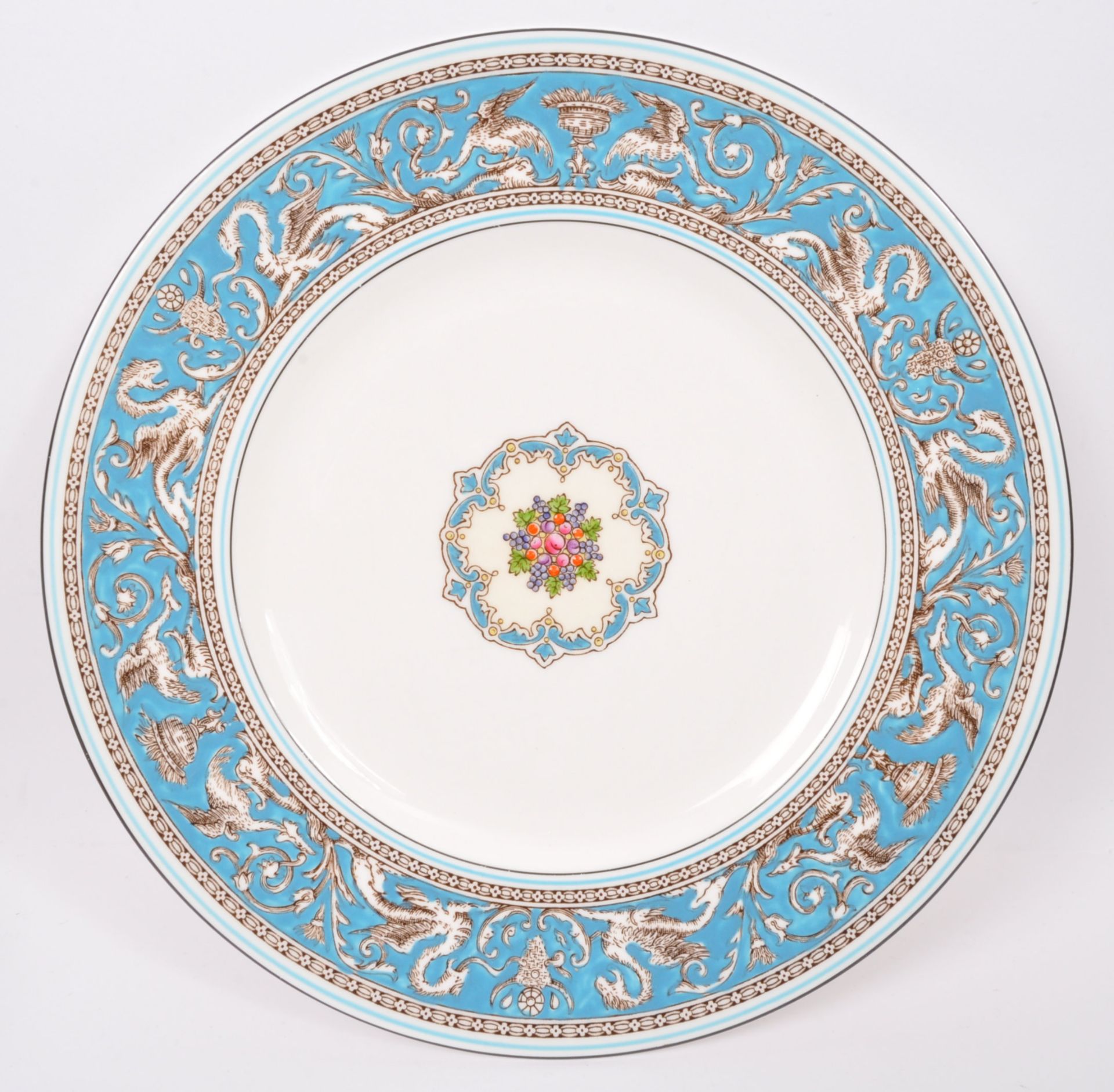 WEDGWOOD - FLORENTINE - TEA & DINNER SERVICE - Image 7 of 8