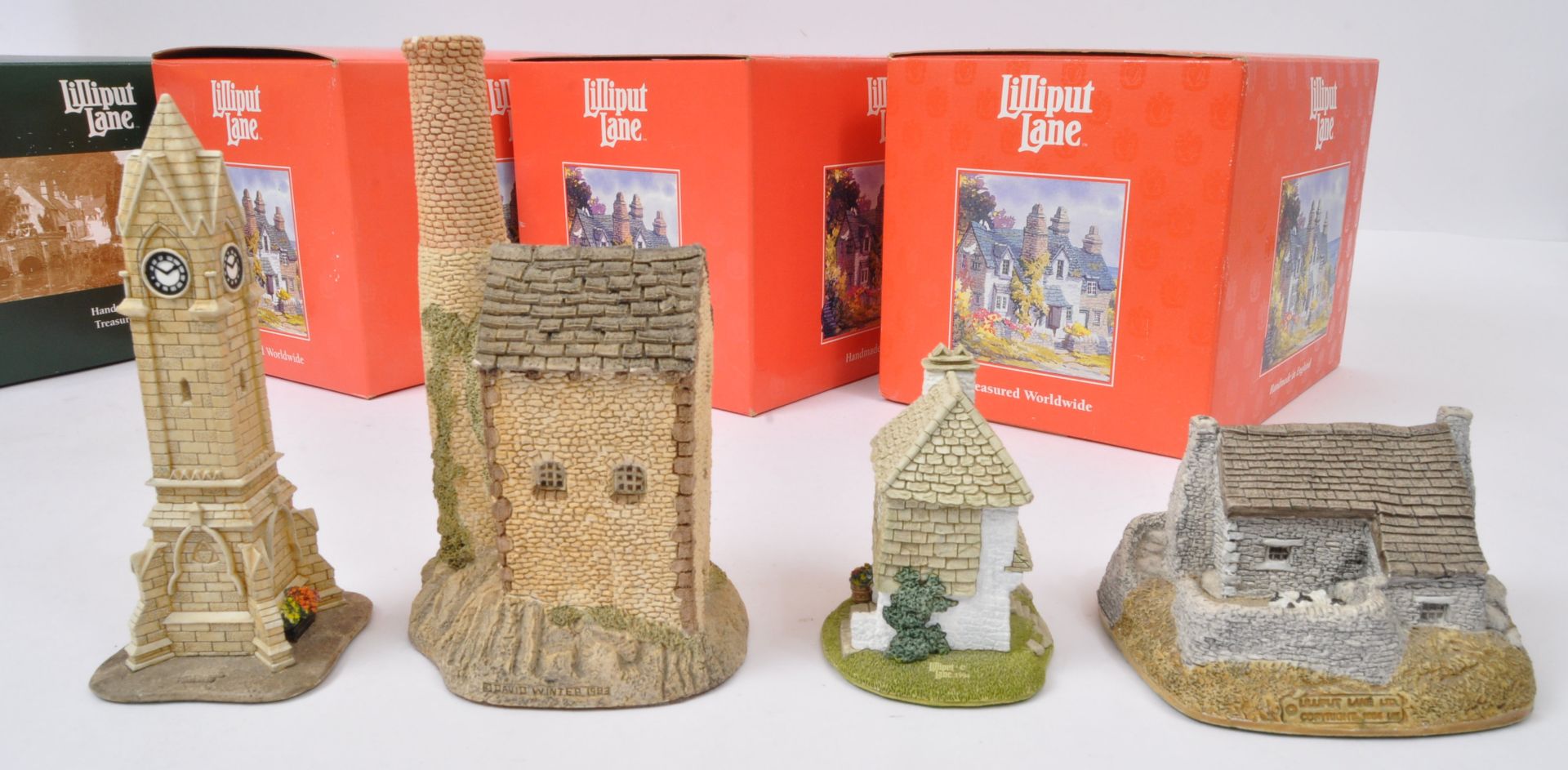 LILLIPUT LANE - HANDMADE RESIN SCULPTURES - COLLECTION - Image 3 of 6