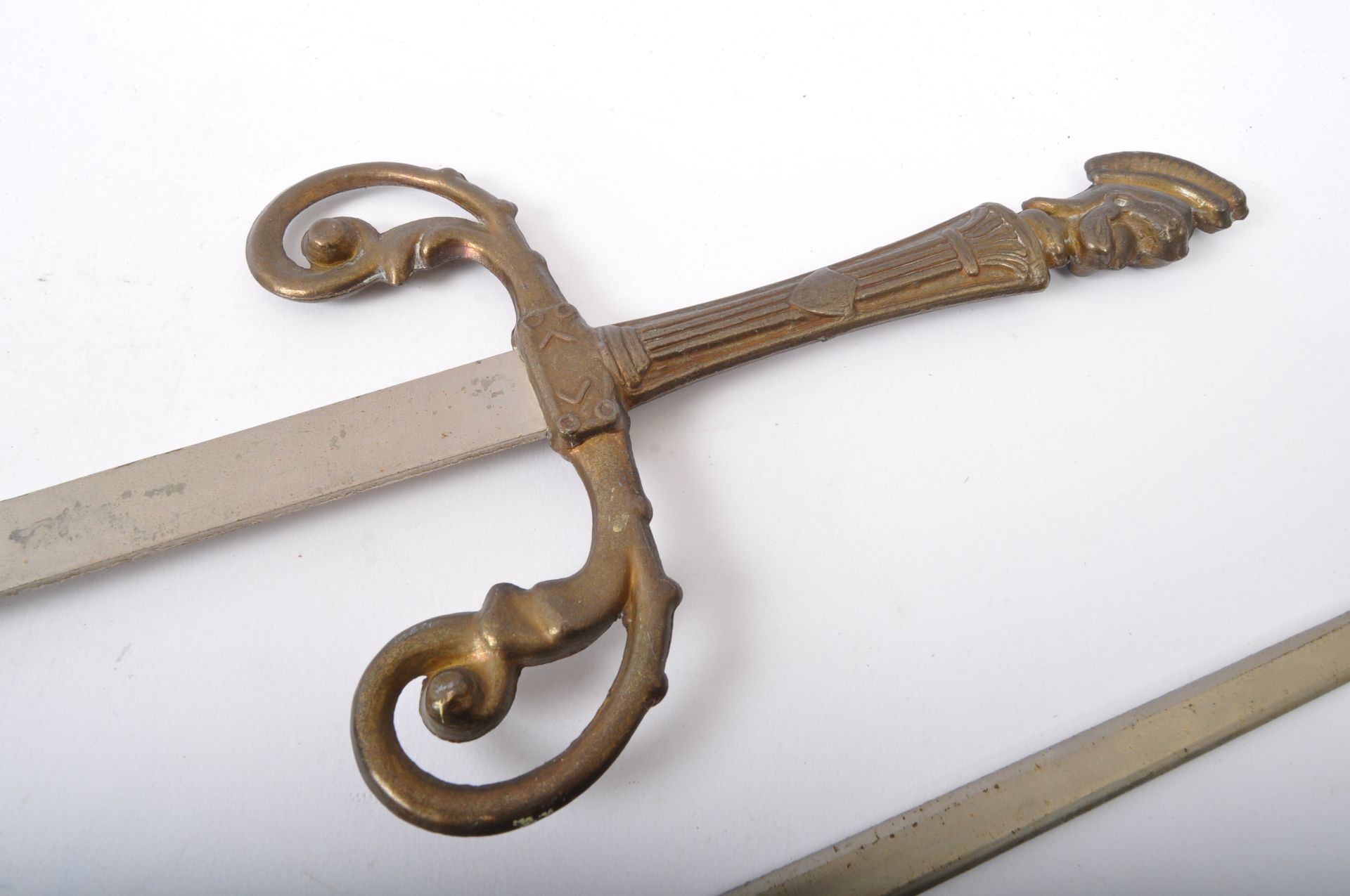 TWO 20TH CENTURY DECORATIVE SWORDS - Image 5 of 7
