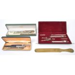 COLLECTION OF VINTAGE 20TH CENTURY MECHANICAL PENS