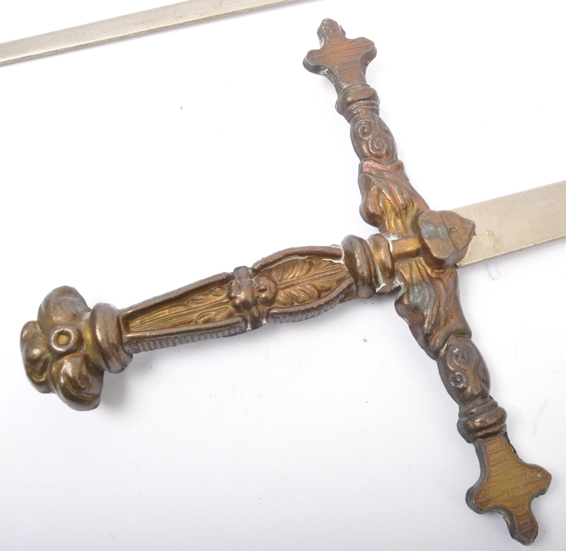 TWO 20TH CENTURY DECORATIVE SWORDS - Image 4 of 7