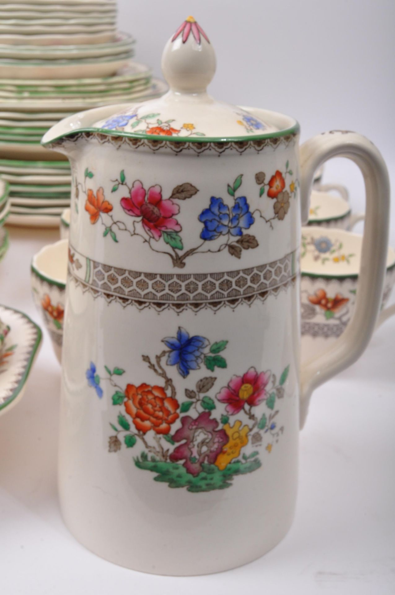 EARLY 20TH CENTURY COPELAND SPODE 'CHINESE ROSE' DINNERWARE - Image 8 of 8