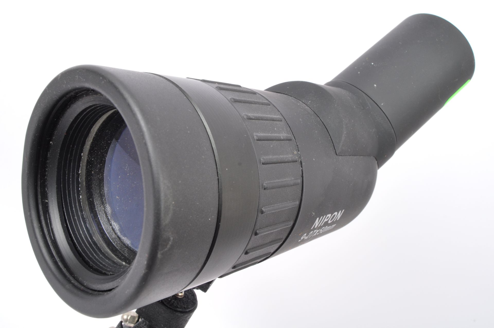 NIPON 9 - 27 X 50MM SPOTTING OBSERVATION SCOPE ON TRIPOD - Image 4 of 5