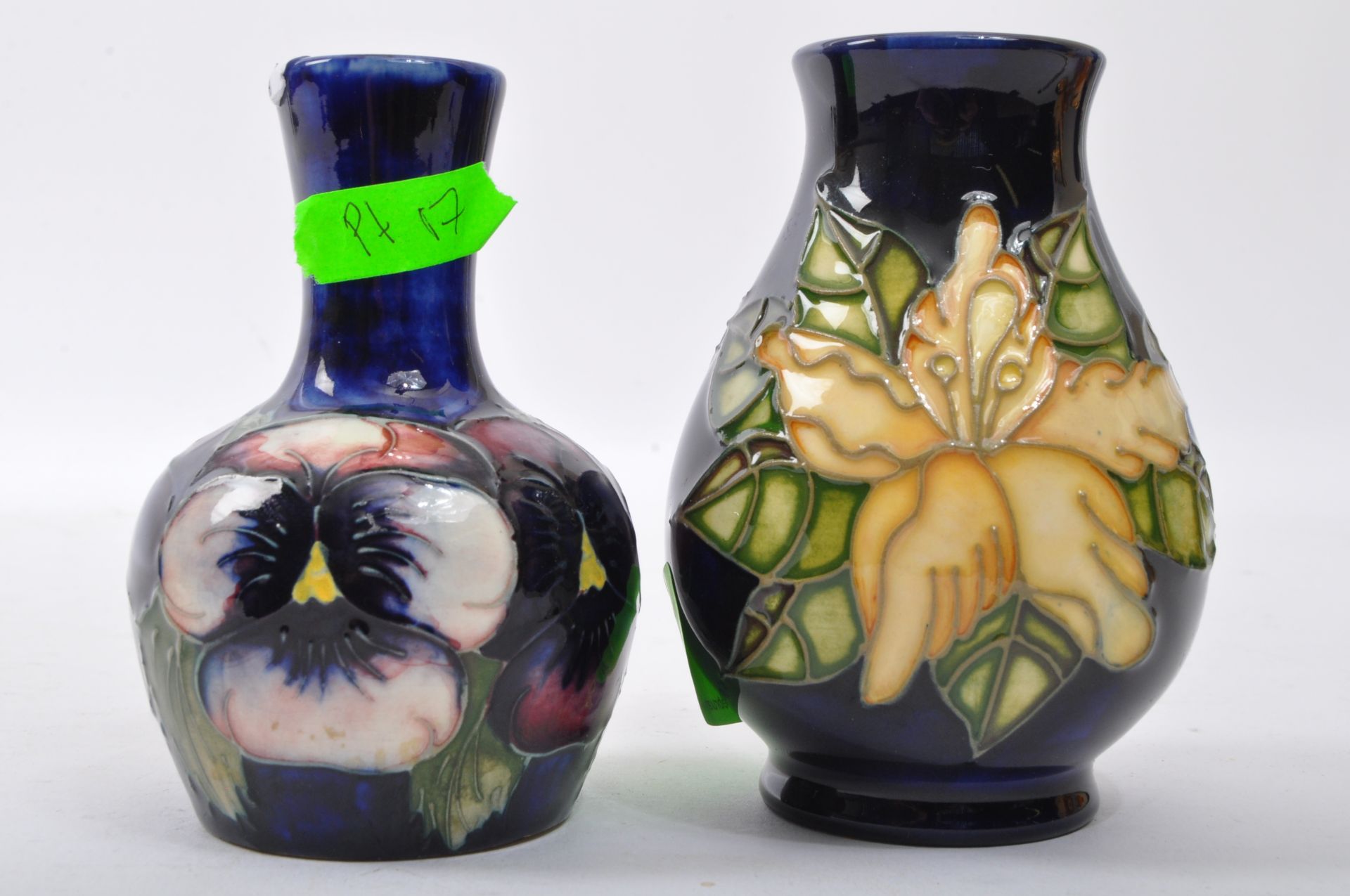 MOORCROFT BRITISH POTTERY - PAIR OF MINIATURE VASES - Image 5 of 5