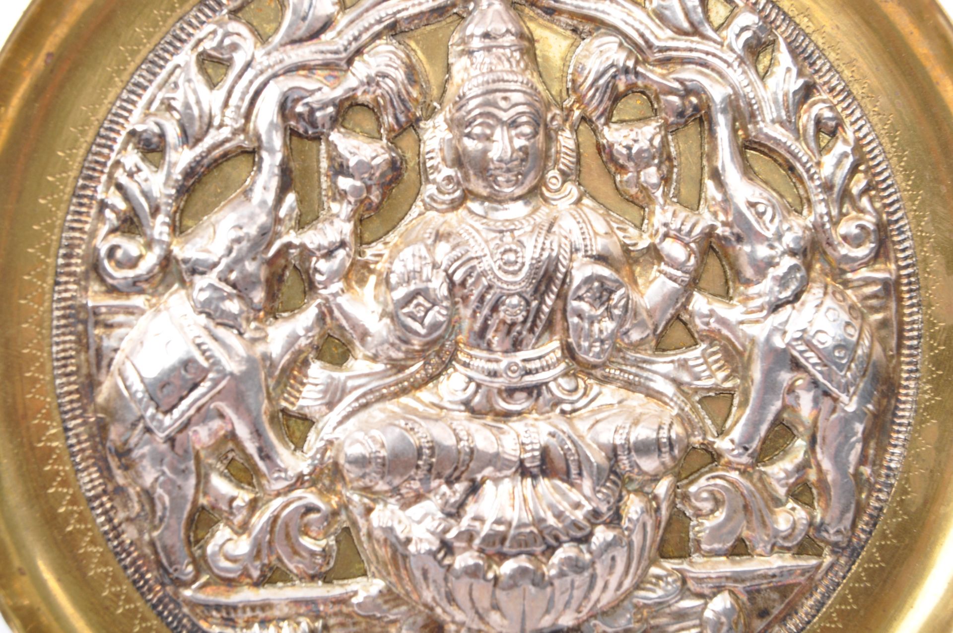 INDIAN SILVER & BRASS GODDESS PLATE PICTURE - Image 2 of 5