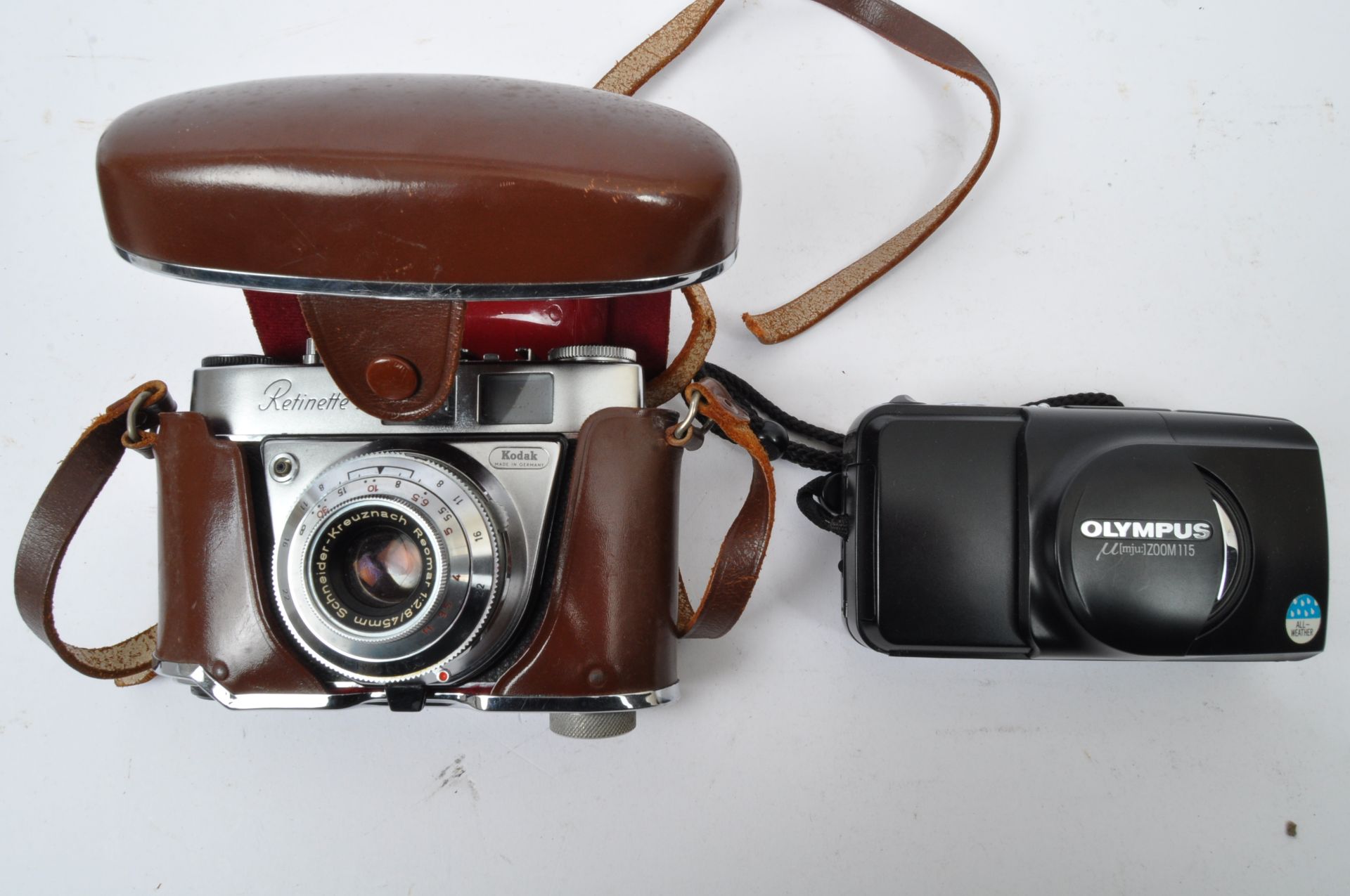 COLLECTION OF VINTAGE CAMERAS - RETINETTE - OLYMPUS - Image 4 of 6