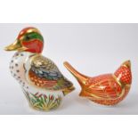 ROYAL CROWN DERBY - TWO VINTAGE BIRDS PAPERWEIGHTS FIGURES