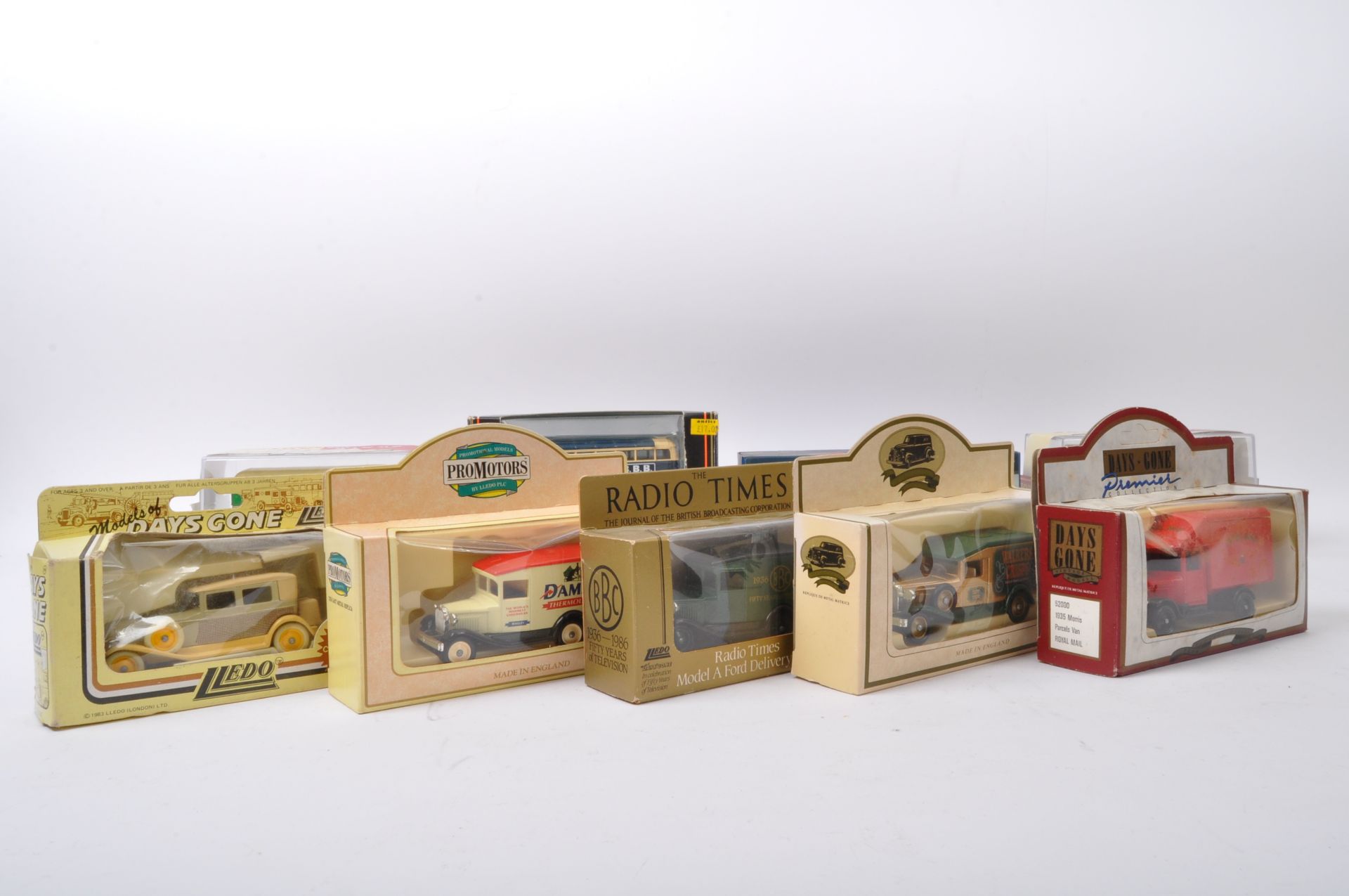 COLLECTION OF ASSORTED BOXED DIECAST MODELS - Image 5 of 6