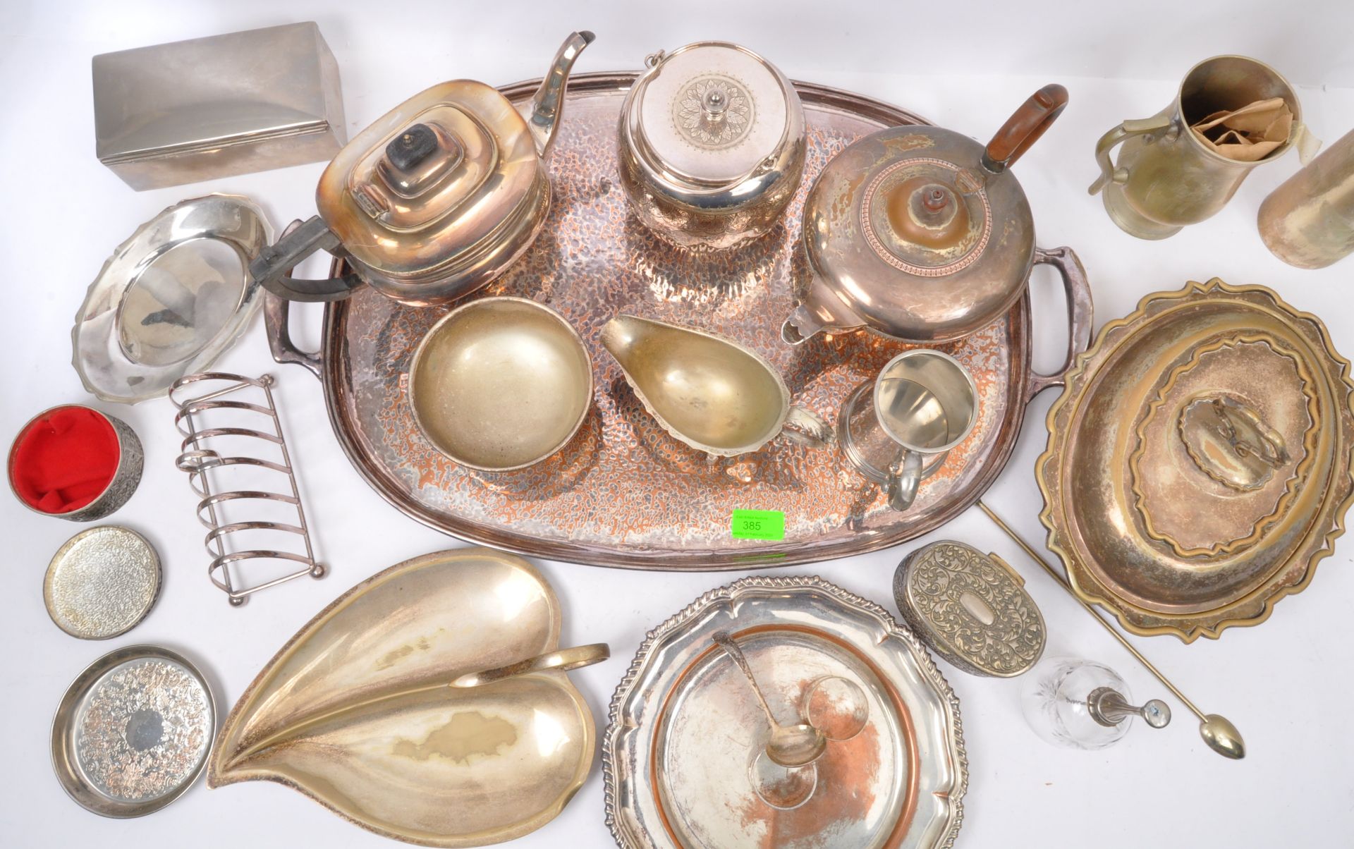 LARGE ASSORTMENT OF VICTORIAN & LATER SILVER PLATED ITEMS - Image 2 of 6