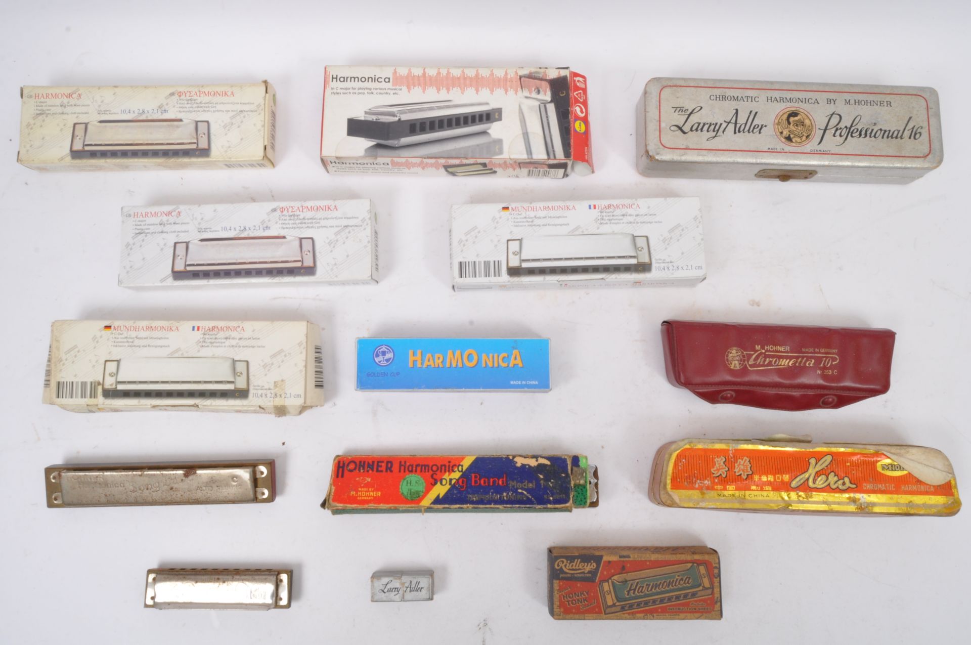 ASSORTMENT OF BOXED HARMONICAS - VICTORY - HOHNER - RIDLEYS - Image 2 of 5