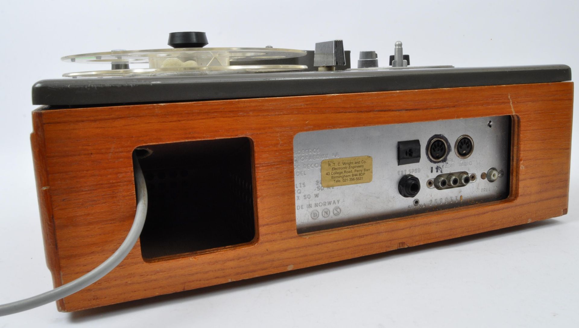 VINTAGE TANDBERG 'SERIES 15' REEL TO REEL TAPE RECORDER - Image 4 of 5