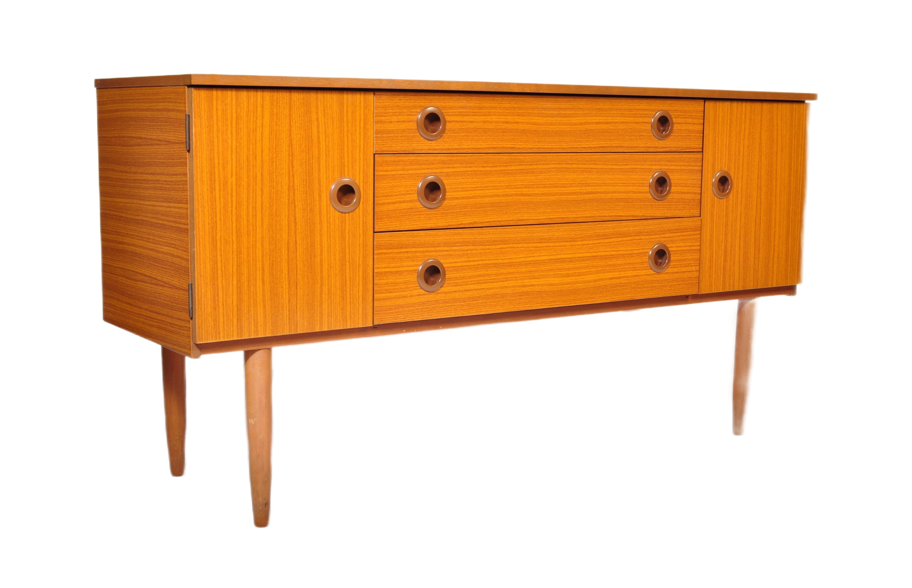 RETRO VINTAGE SCHREIBER TEAK SIDEBOARD