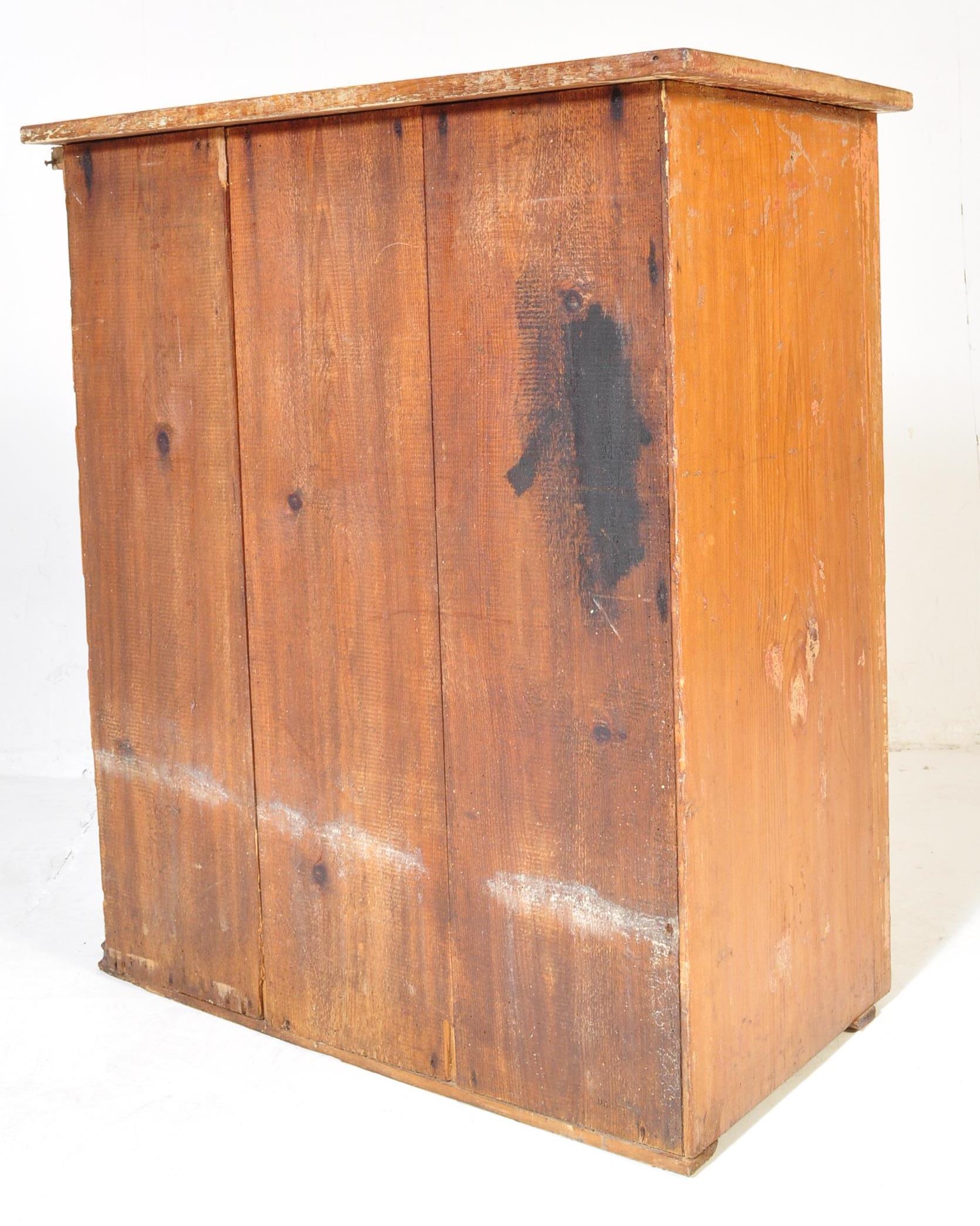 VICTORIAN PINE WOOD WALL HANGING SINGLE DOOR CUPBOARD - Image 4 of 4