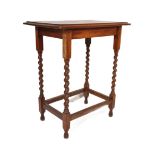 EARLY 20TH CENTURY BARELY TWIST OAK OCCASIONAL SIDE HALL TABLE