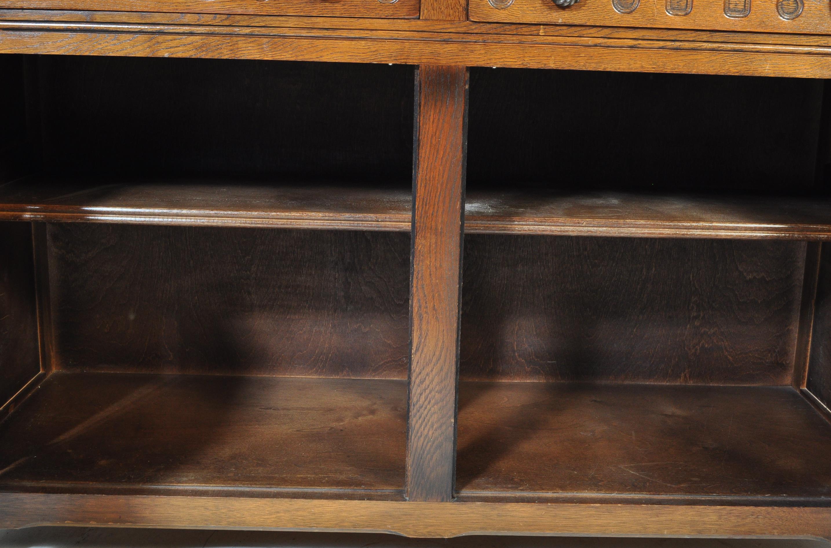 OLD CHARM WOOD BROS - SOLID OAK COURT CUPBOARD SIDEBOARD - Image 6 of 7