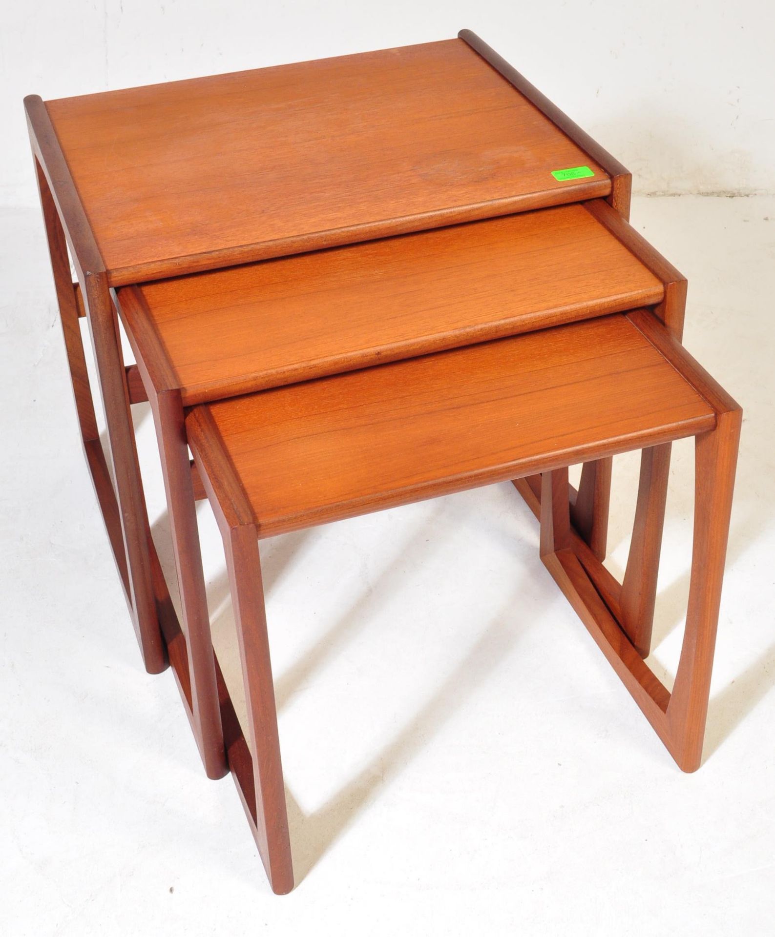 G-PLAN - QUADRILLE - RETRO TEAK GRADUATING NEST OF TABLES - Image 2 of 4