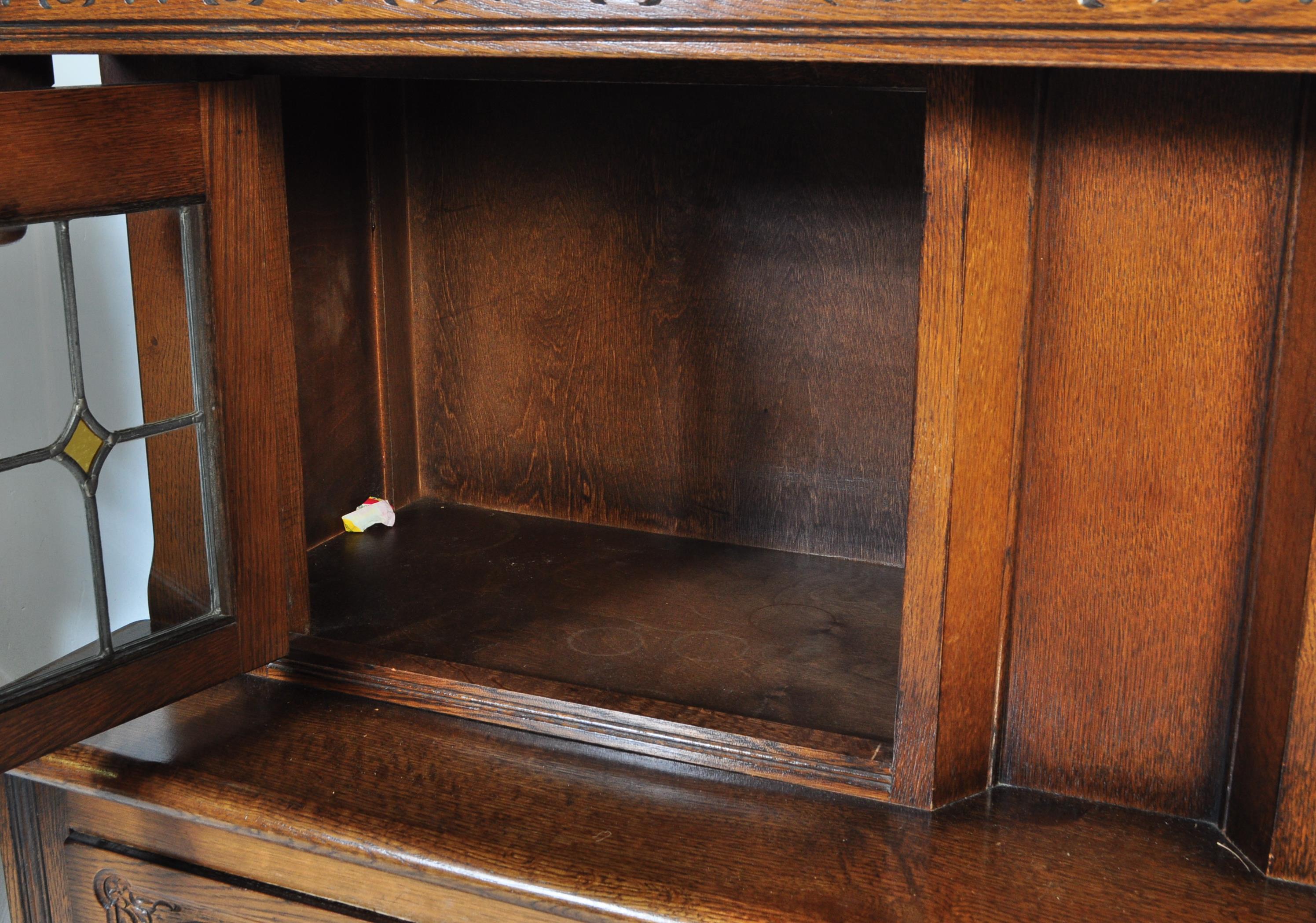 OLD CHARM WOOD BROS - SOLID OAK COURT CUPBOARD SIDEBOARD - Image 4 of 7