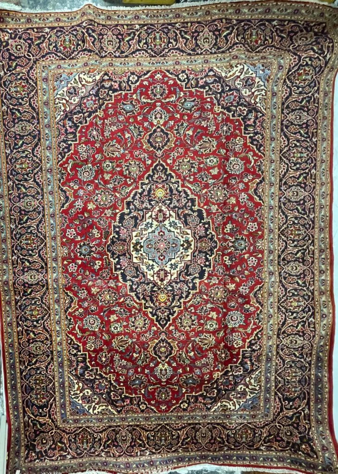 LARGE 20TH CENTURY CENTRAL PERSIAN ISLAMIC KASHAN FLOOR RUG