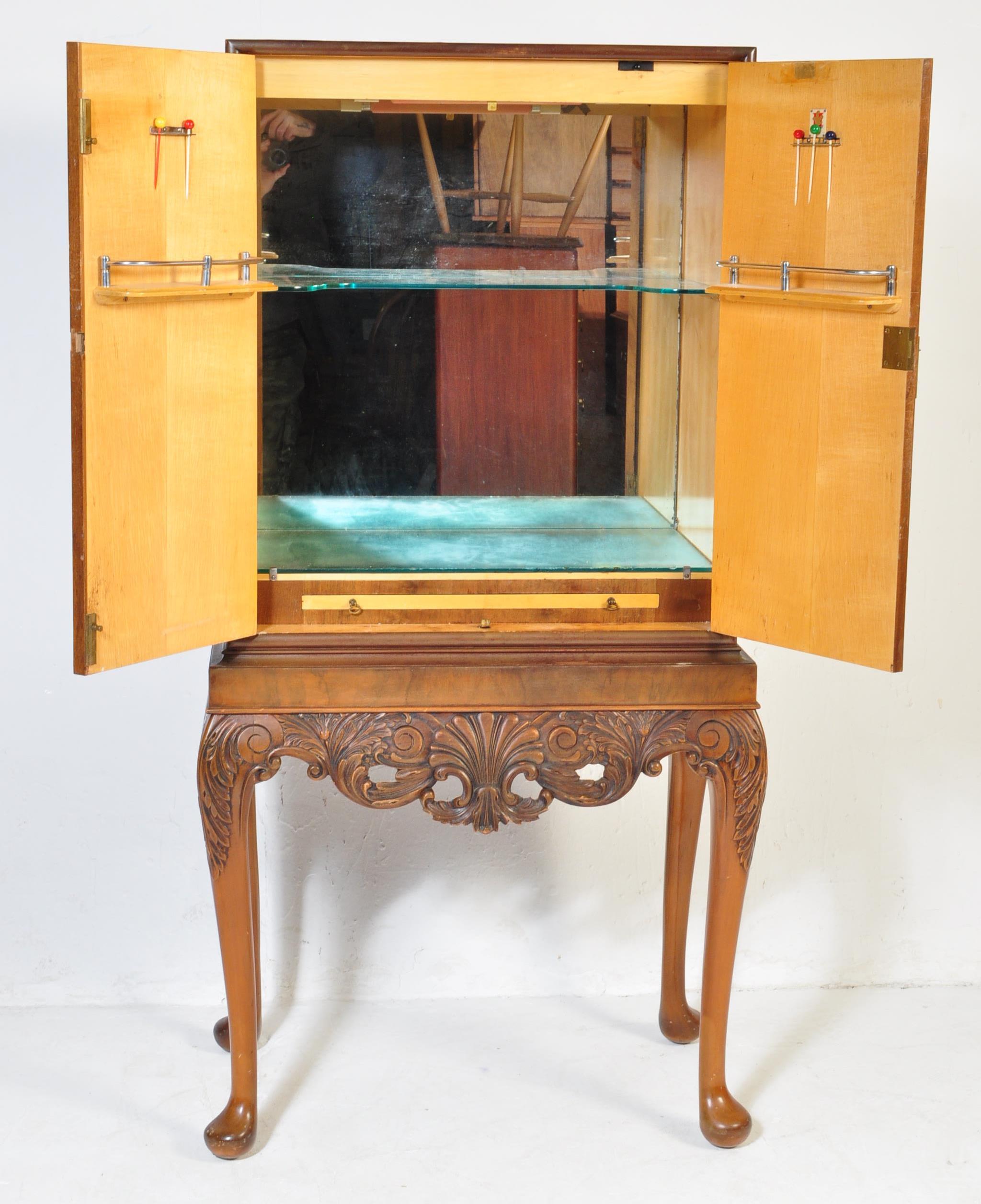 QUEEN ANNE REVIVAL BURR WALNUT COCKTAIL CABINET - Image 3 of 7