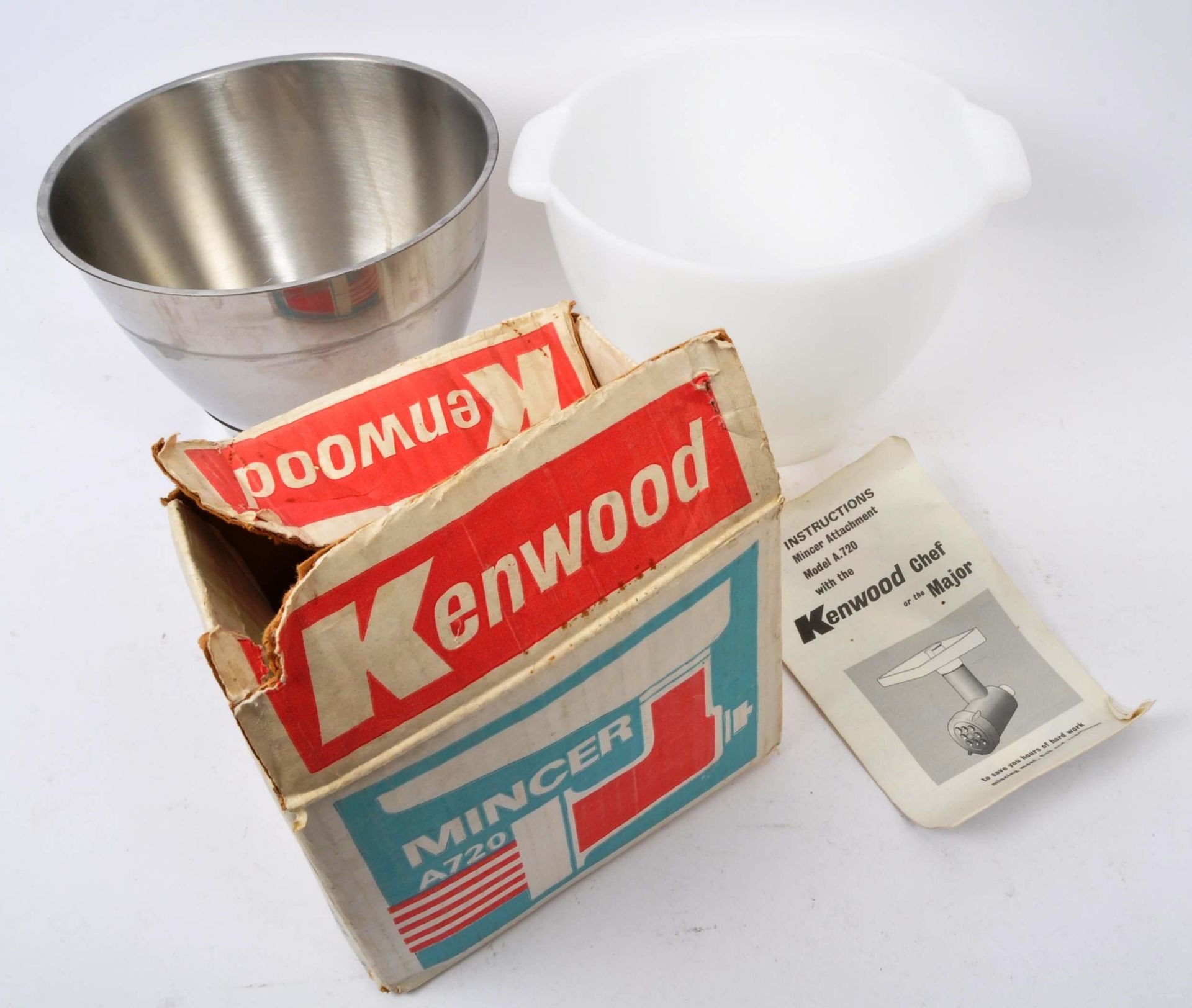 KENWOOD MIXER A701A - MID 20TH CENTURY KITCHEN APPLIANCE - Image 6 of 6