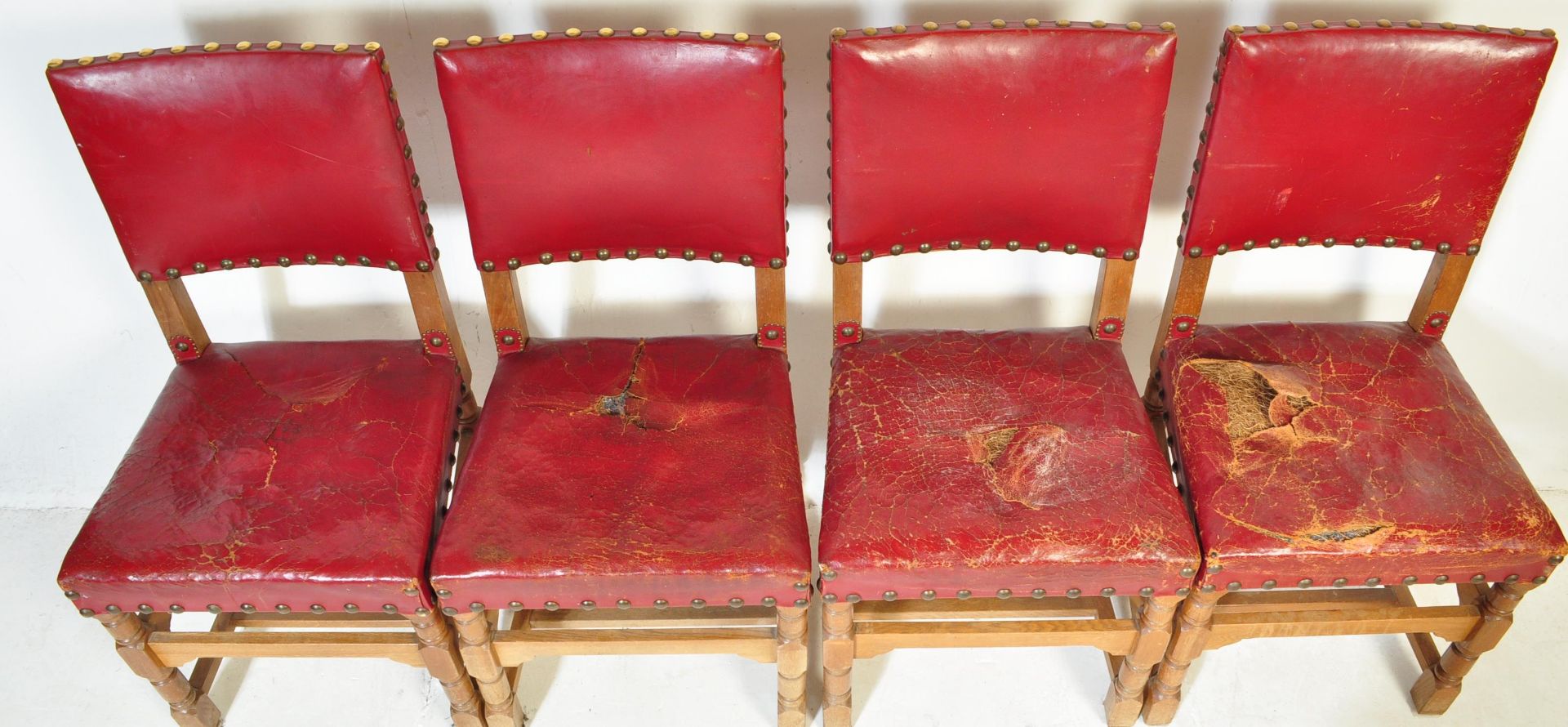SET OF 6 OAK & LEATHER CROMWELLIAN DINING CHAIRS - Image 3 of 7