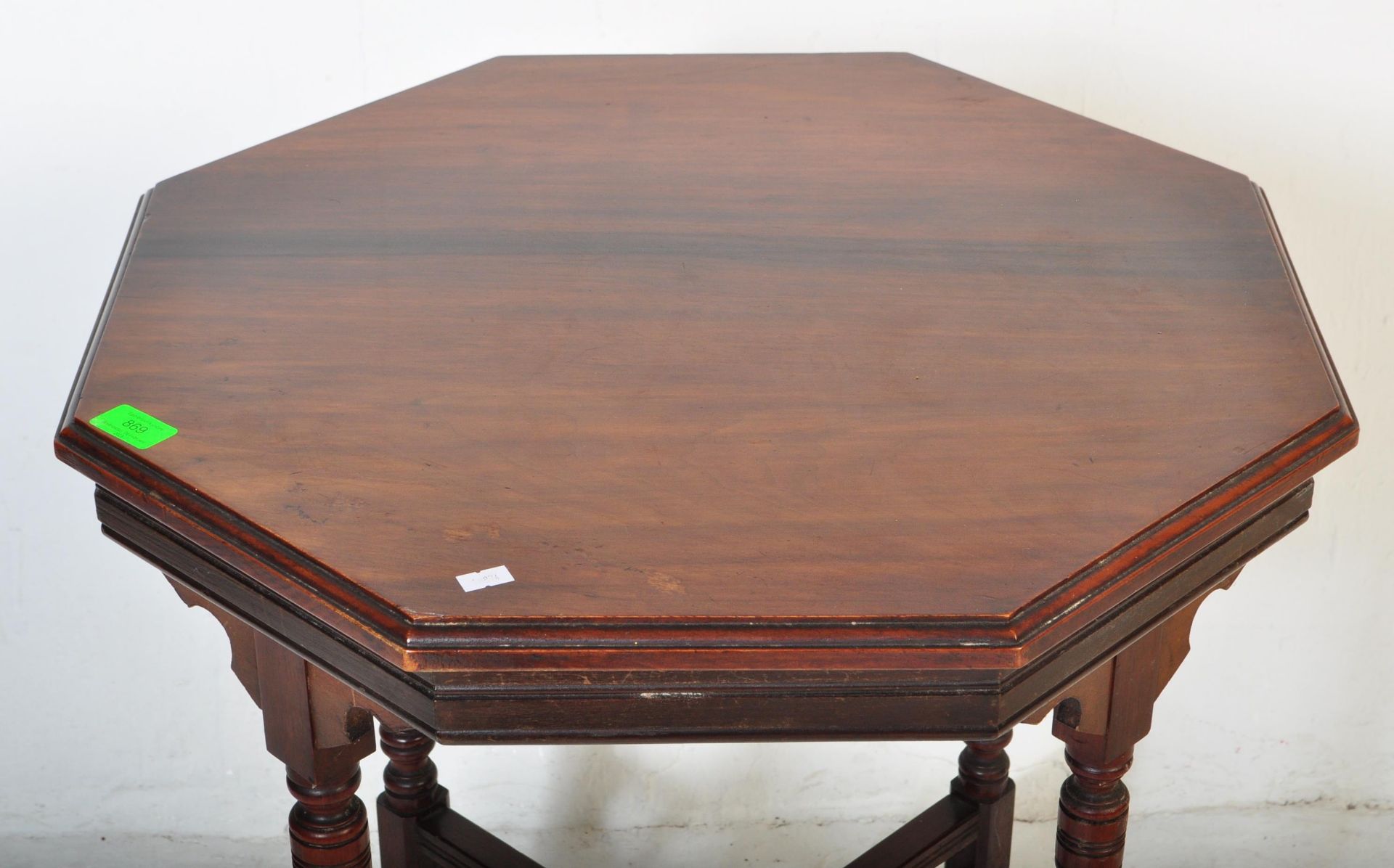 VICTORIAN 19TH CENTURY MAHOGANY PENNY CENTRE TABLE - Image 3 of 4