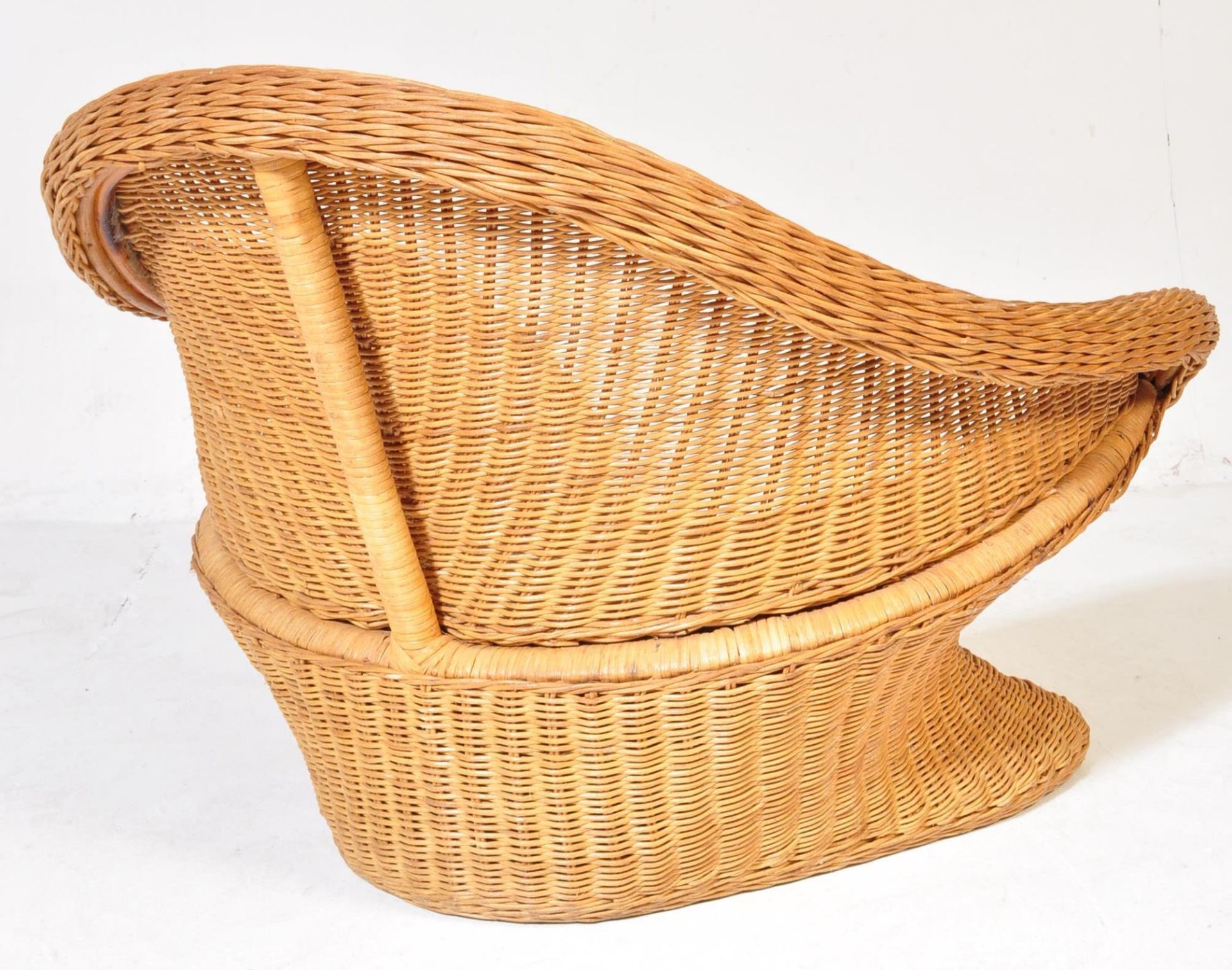 VINTAGE WICKER LOTUS MEDITATION CHAIR - Image 3 of 4