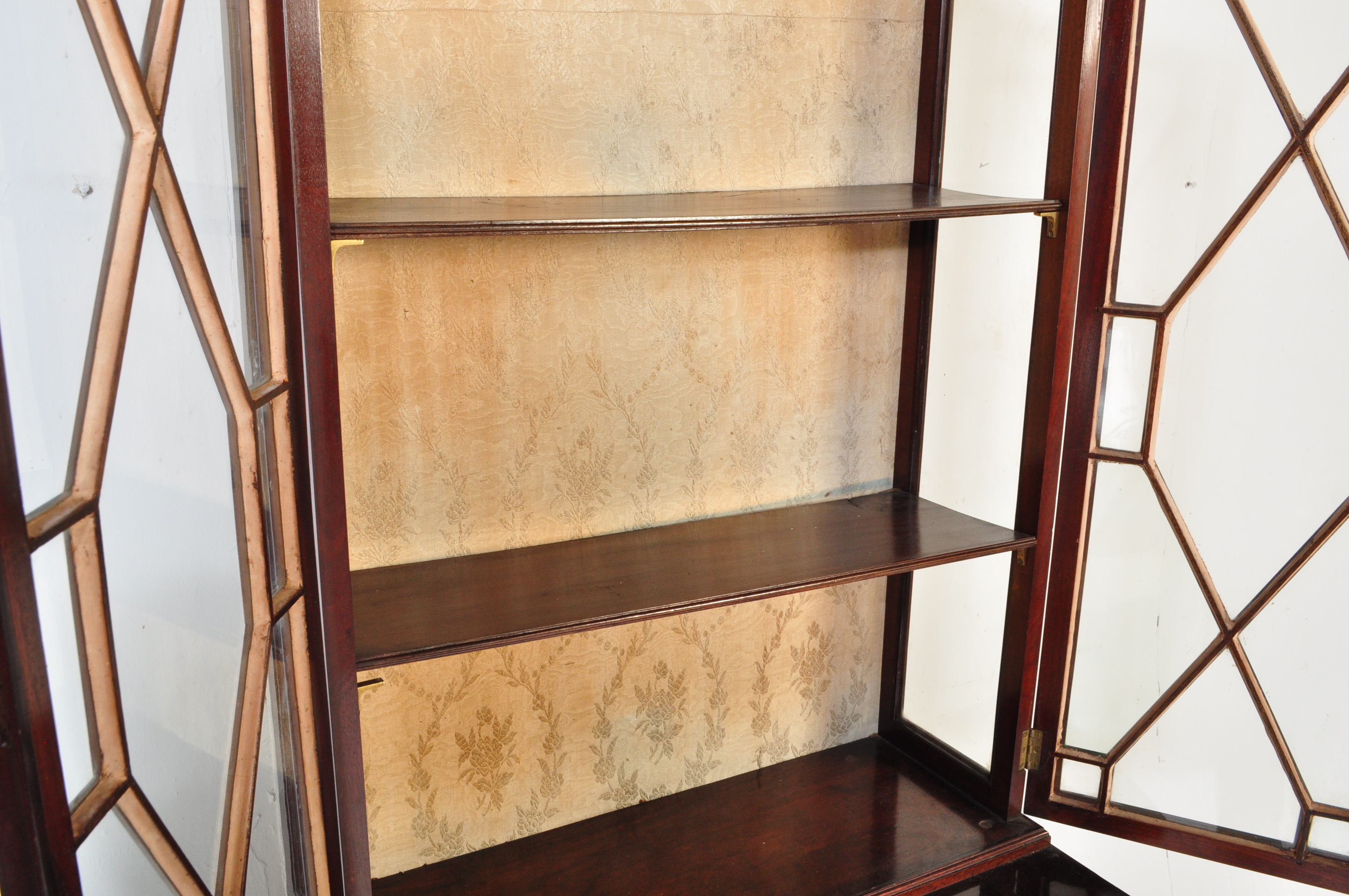 19TH CENTURY MAHOGANY LIBRARY BOOKCASE PIER CABINET - Image 4 of 6