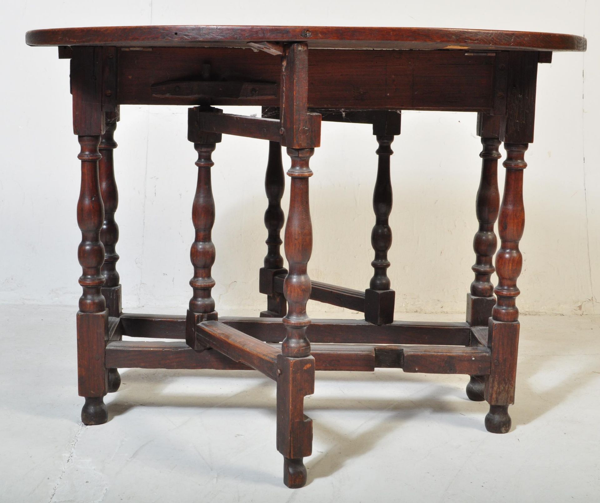 19TH CENTURY OAK DROP LEAF DINING GATELEG TABLE - Image 3 of 5