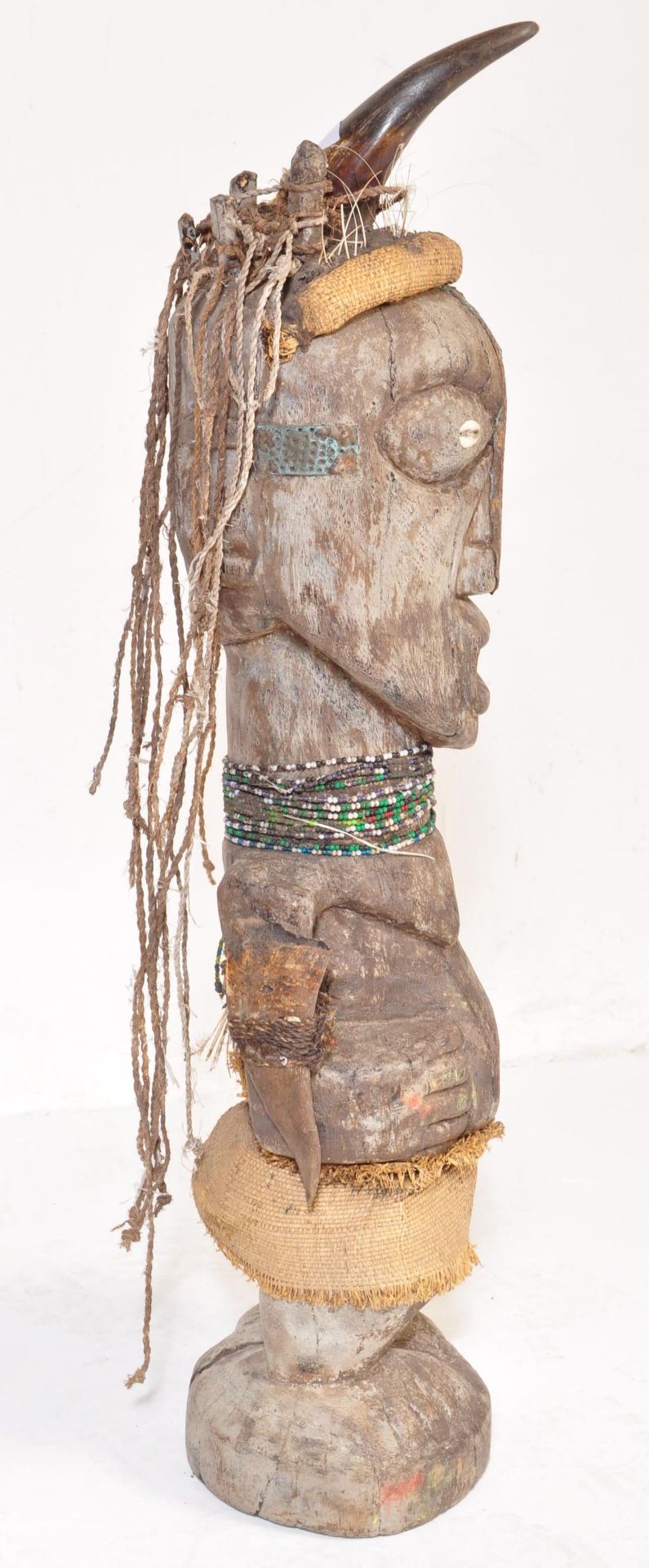 LARGE 20TH CENTURY AFRICAN TRIBAL FIGURE - Image 4 of 6