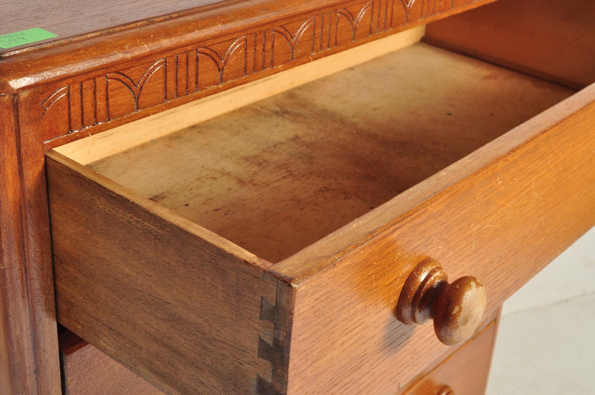 VINTAGE CIRCA 1940S LIGHT OAK CHEST OF DRAWERS - Image 3 of 5