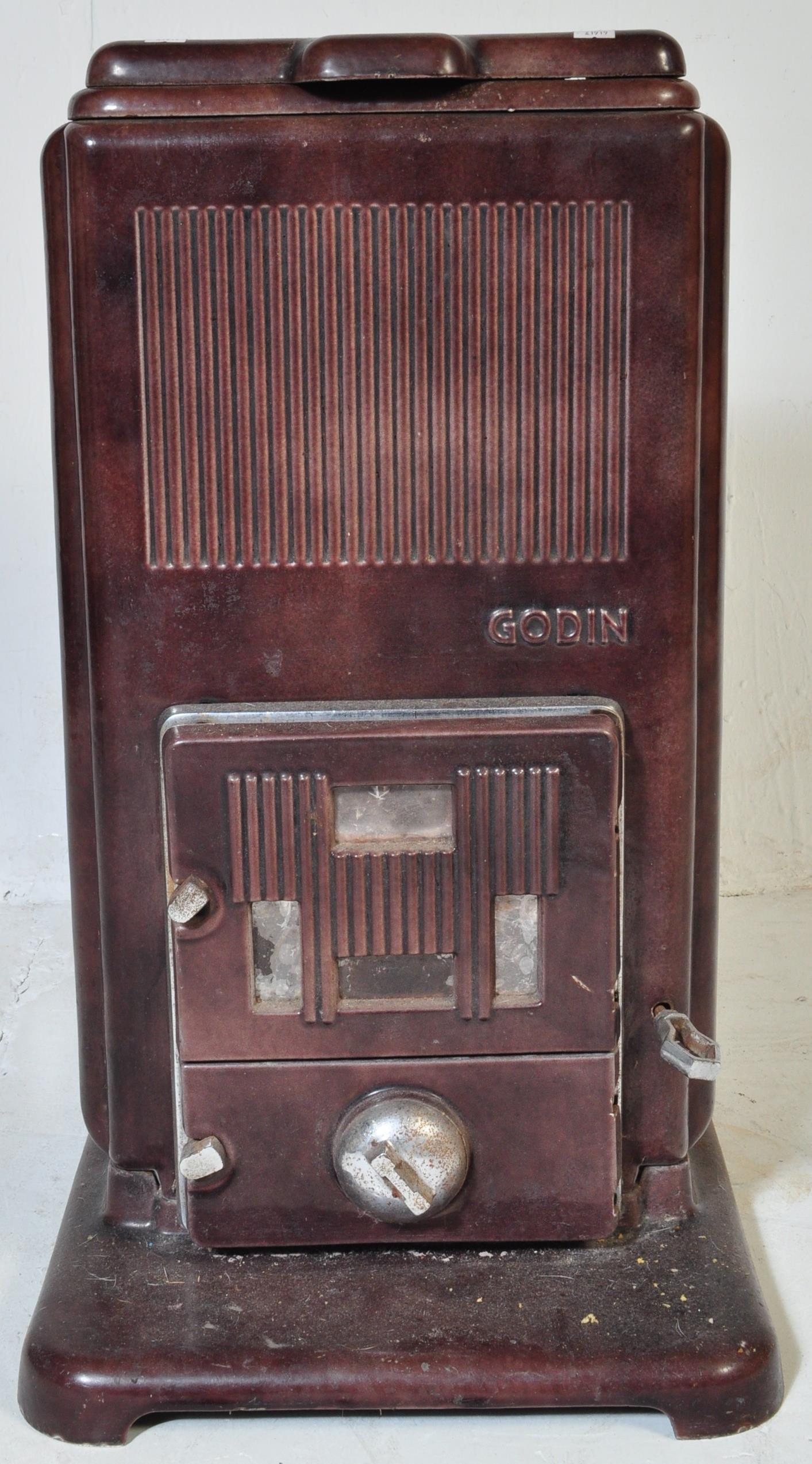 EARLY 20TH CENTURY FRENCH GODIN CAST IRON STOVE