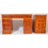 VINTAGE 20TH CENTURY TWIN PEDESTAL DESK WITH DRAWERS