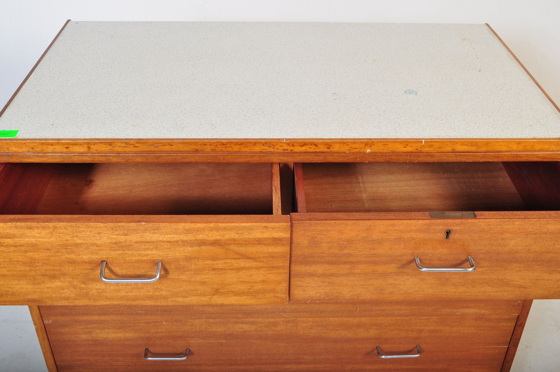 BEAUTILITY RETRO CHEST OF DRAWERS - Image 4 of 6