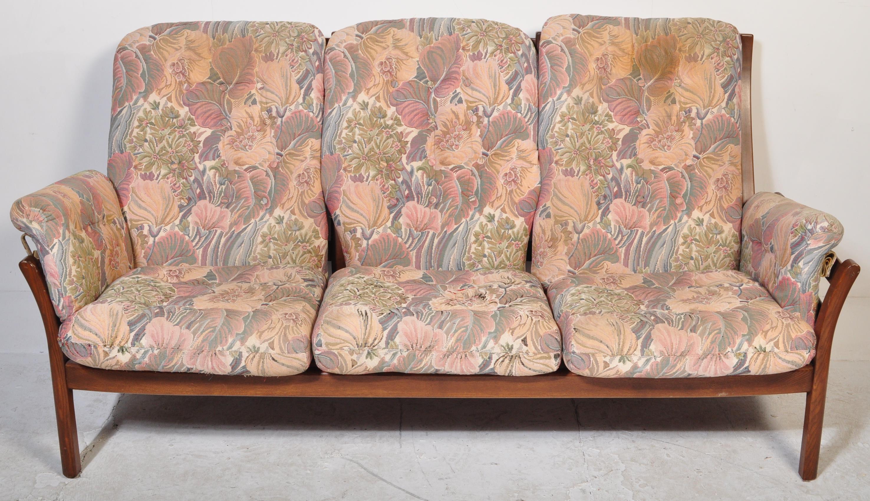 ERCOL RENAISSANCE ARMCHAIRS AND SOFA - THREE PIECE SUITE - Image 2 of 6